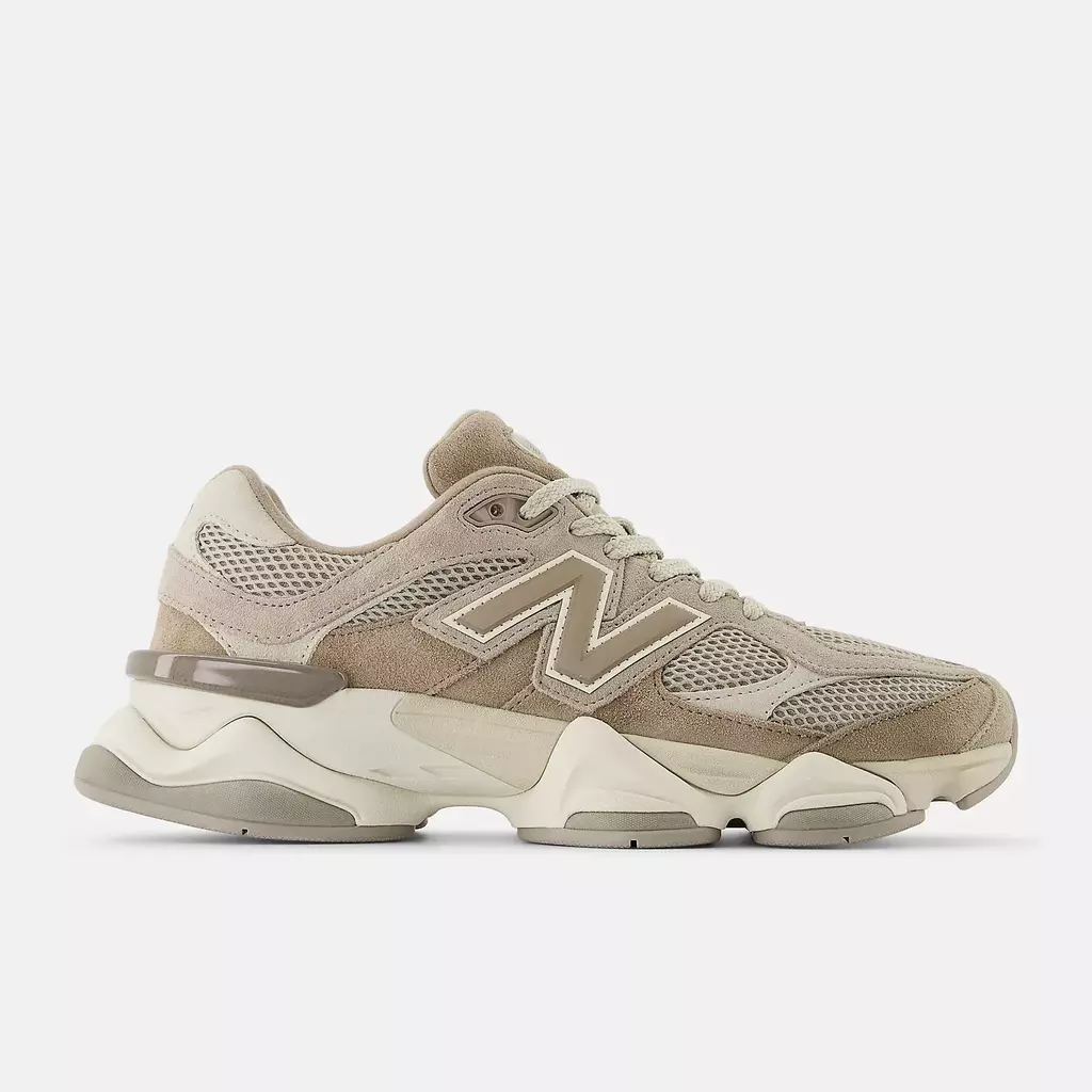 New Balance 9060 Mushroom