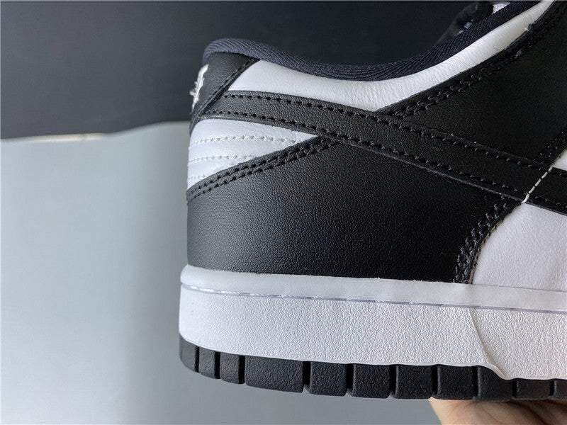 Dunk Low Panda Preto e Branco