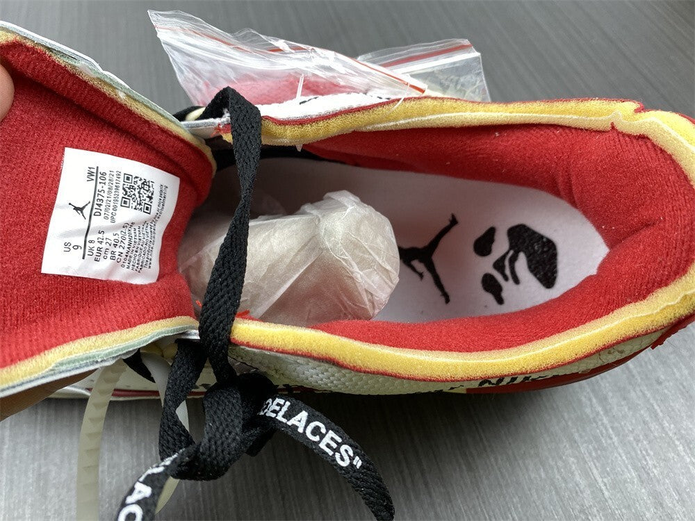 Air Jordan 2 Low Branco Vermelho e Preto
