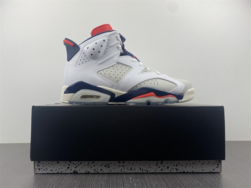 Air Jordan 6 Branco Azul Marinho e Laranja