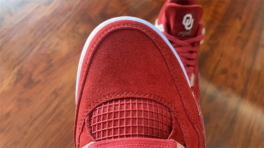 Air Jordan 4 Retrô Oklahoma Sooners Vinho Branco e Azul Gelo