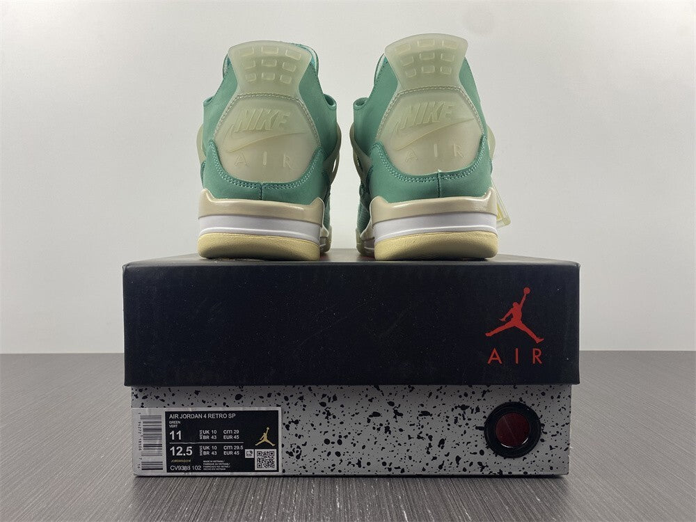 Air Jordan 4 x Off White Verde Menta e Bege