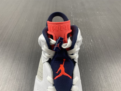 Air Jordan 6 Branco Azul Marinho e Laranja