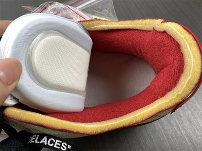 Air Jordan 2 Low Branco Vermelho e Preto