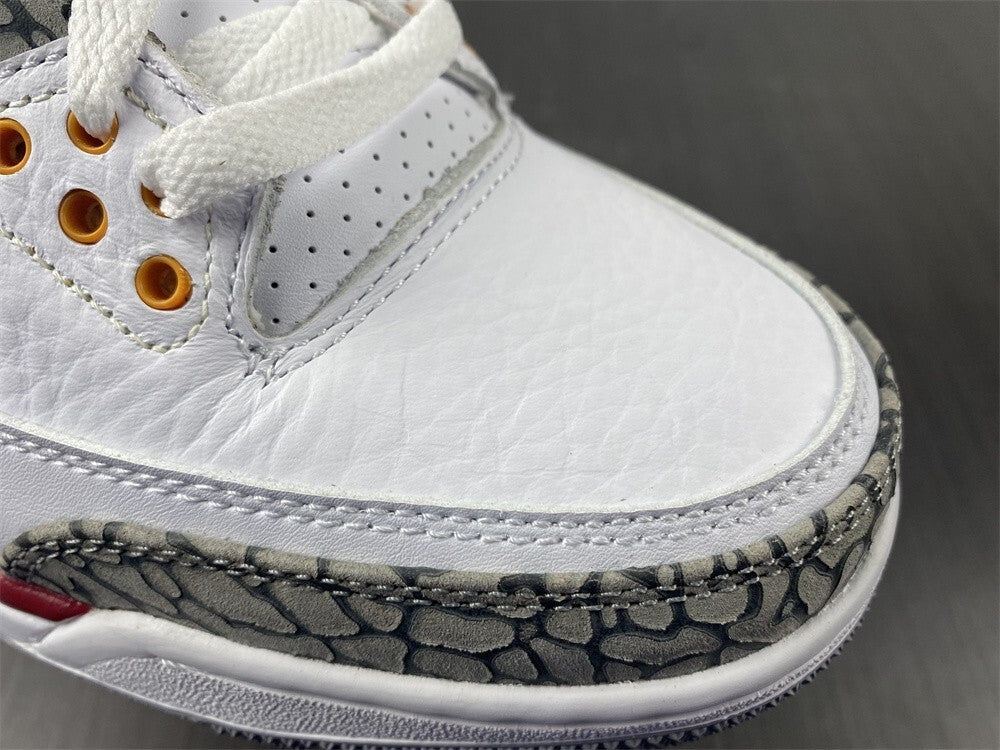 Air Jordan 3 Branco Vermelho e Cinza