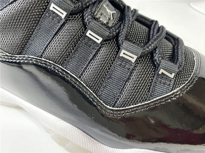 Air Jordan 11 Space Jam Preto Branco