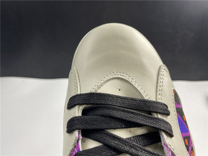Air Jordan 6 Bege Roxo e Laranja