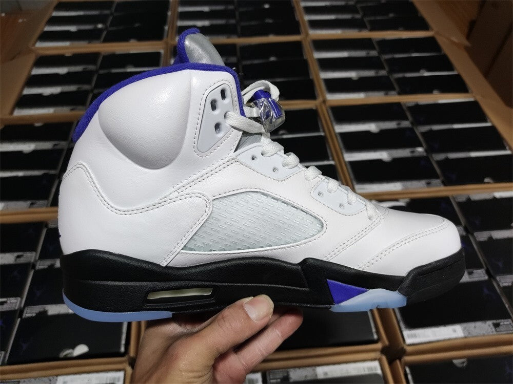 Air Jordan 5 Branco Roxo e Preto