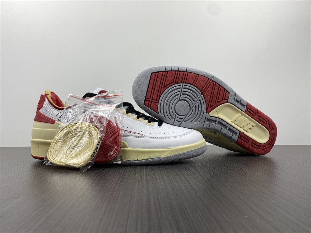 Air Jordan 2 Low Branco Vermelho e Preto