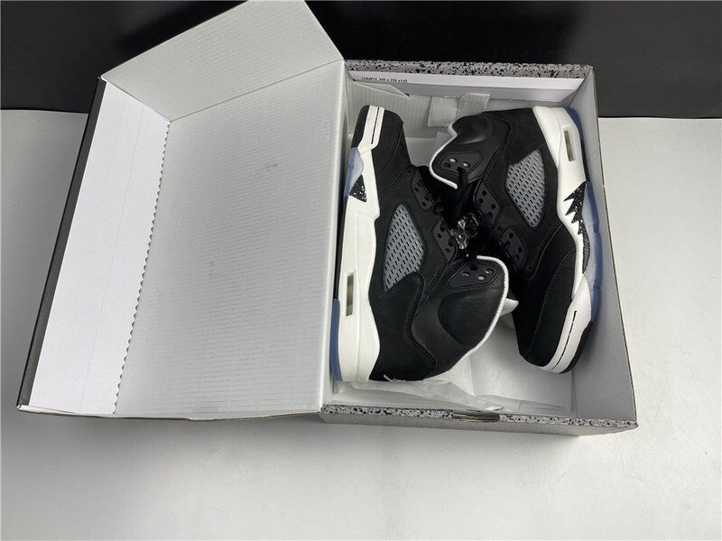 Air Jordan 5 Preto Branco e Azul Gelo