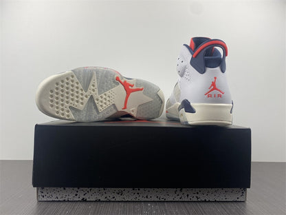 Air Jordan 6 Branco Azul Marinho e Laranja
