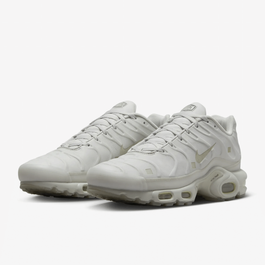 A-COLD-WALL x Nike Air Max Plus Platinum Tint