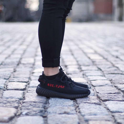 Adidas Yeezy Boost 350 V2 Core Black Red