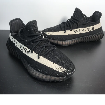 Adidas Yeezy Boost 350 V2 Oreo