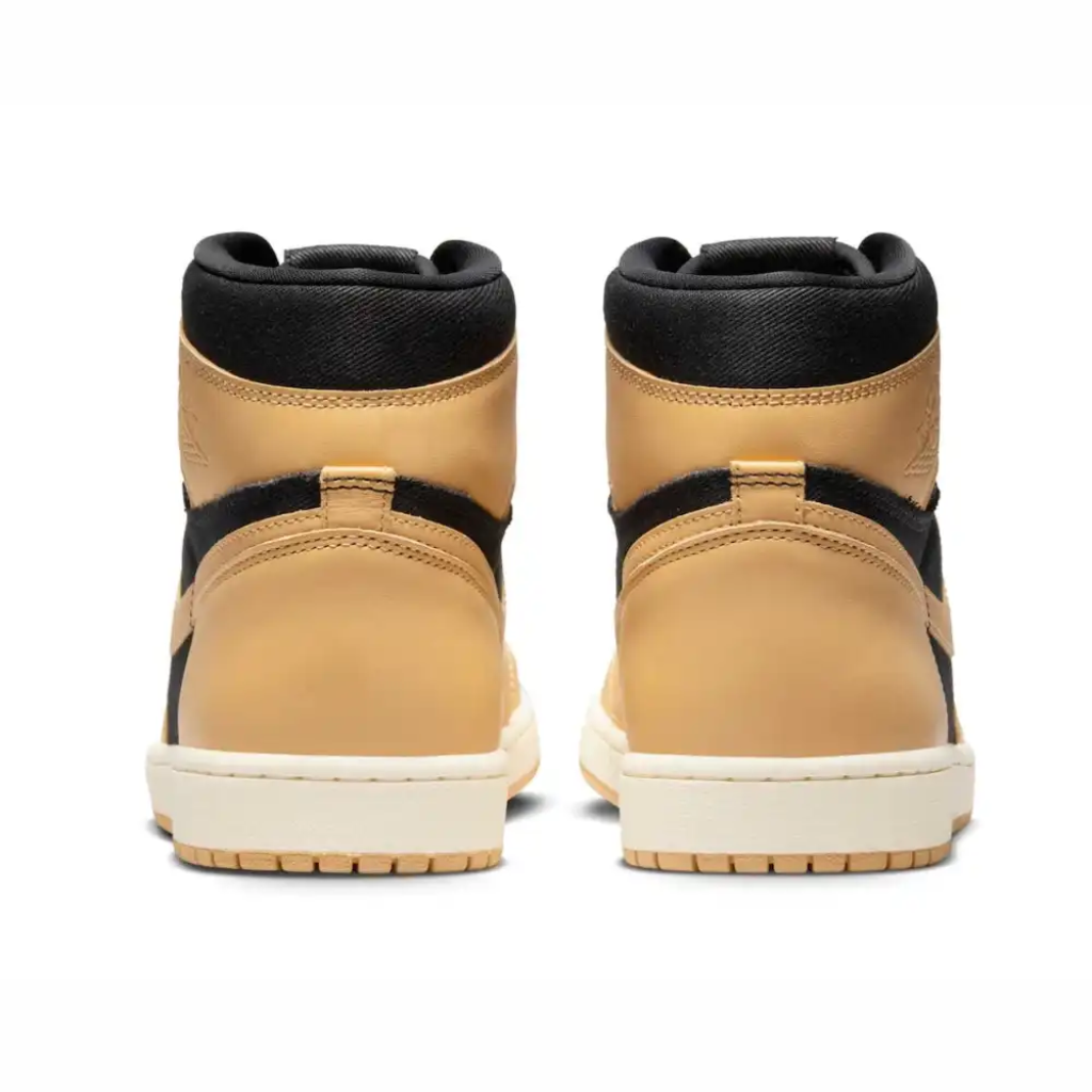 Air Jordan 1 High OG Heirloom