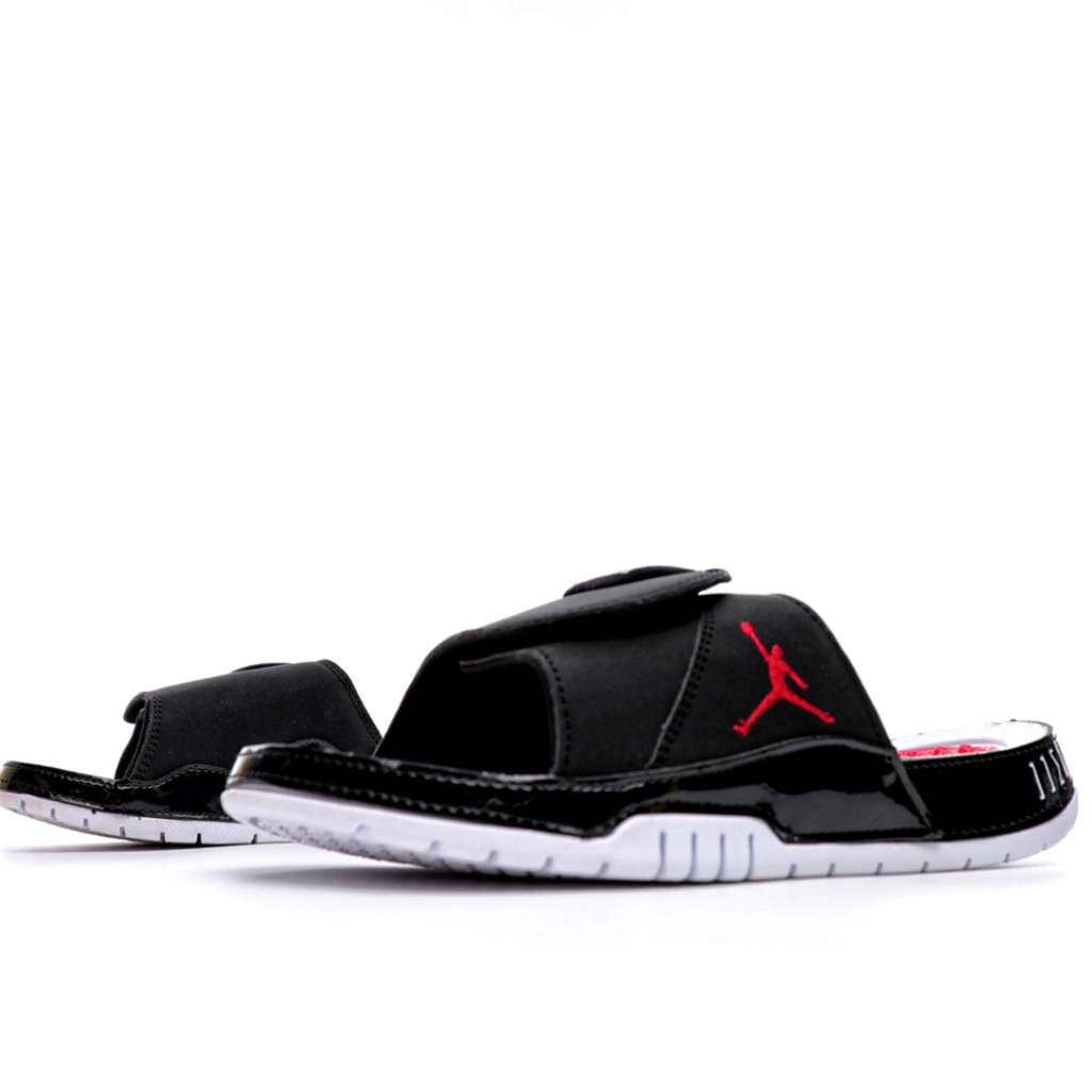 Chinelo Jordan Hrydro VI Retrô Preto