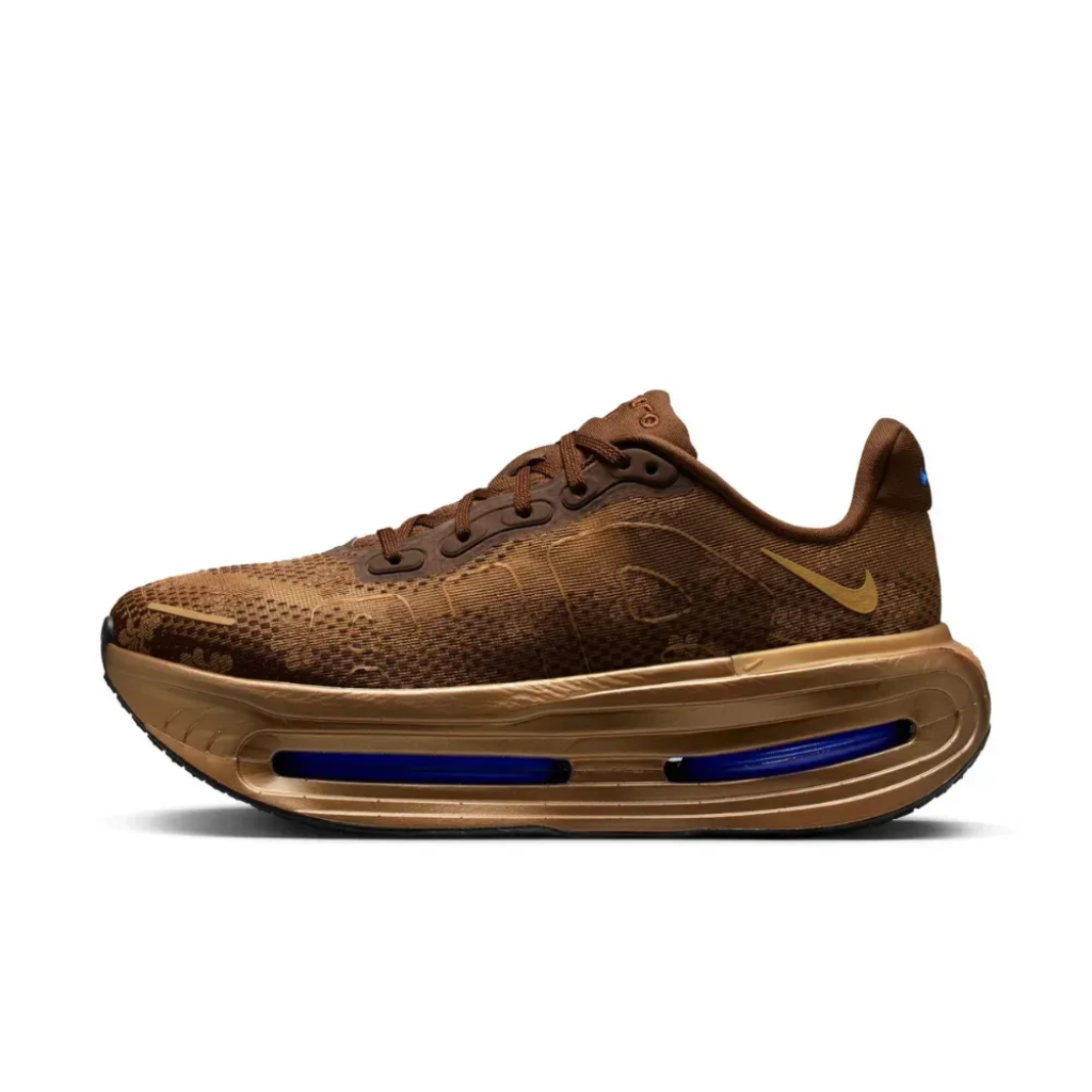 Nike Vomero Premium Flat Stout