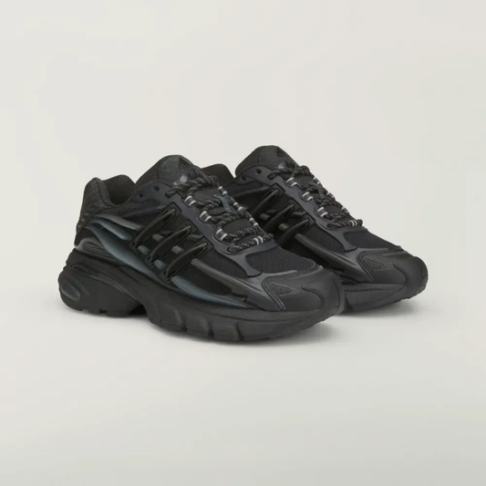 Pharrell Williams x adidas Adistar Jellyfish Triple Black