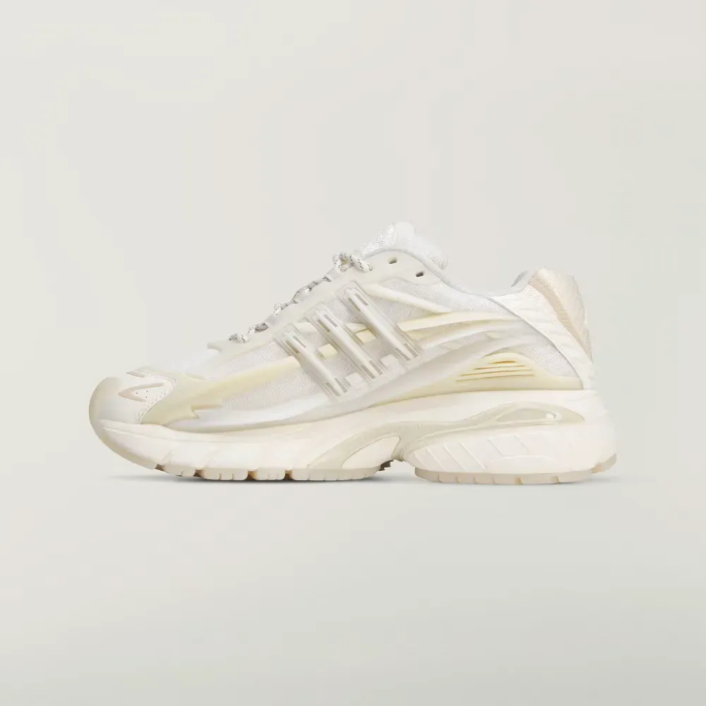 Pharrell Williams x adidas Adistar Jellyfish Chalk White