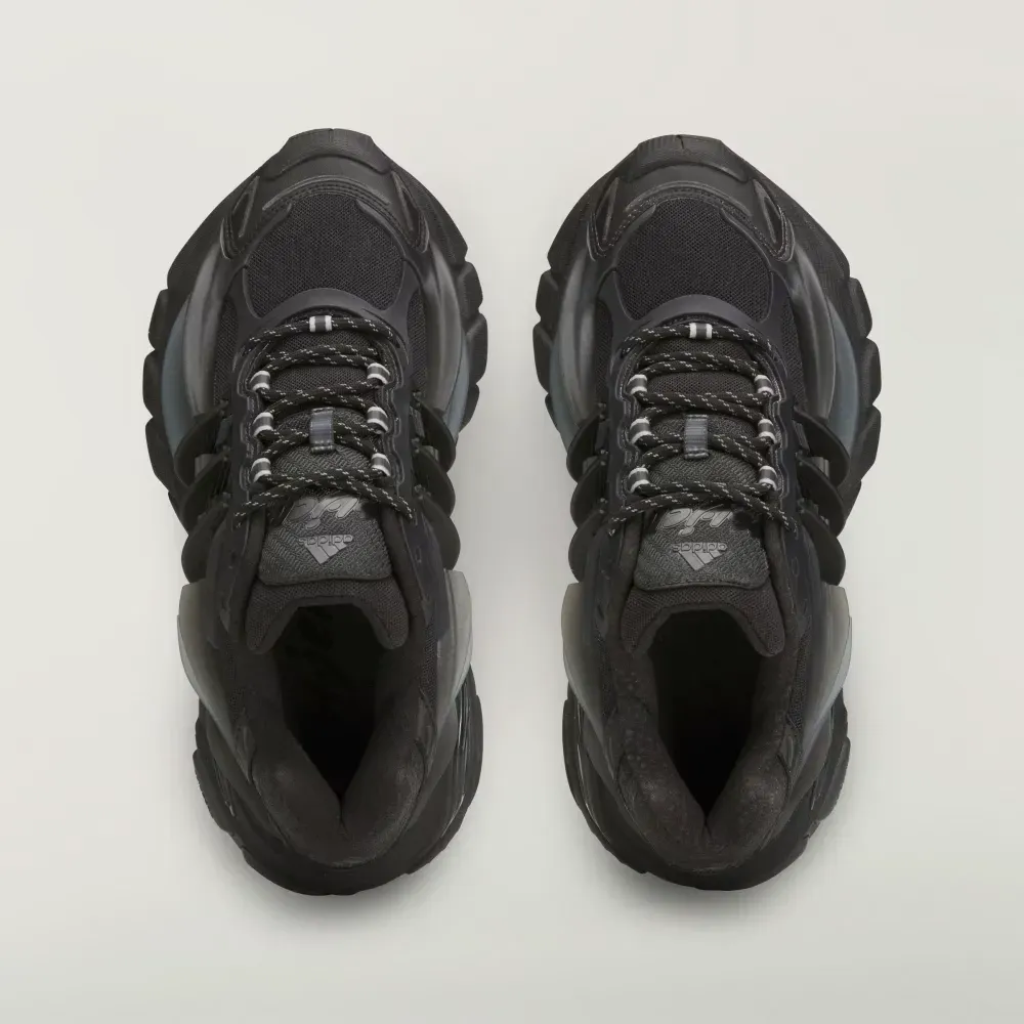 Pharrell Williams x adidas Adistar Jellyfish Triple Black