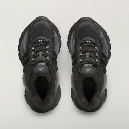 Pharrell Williams x adidas Adistar Jellyfish Triple Black
