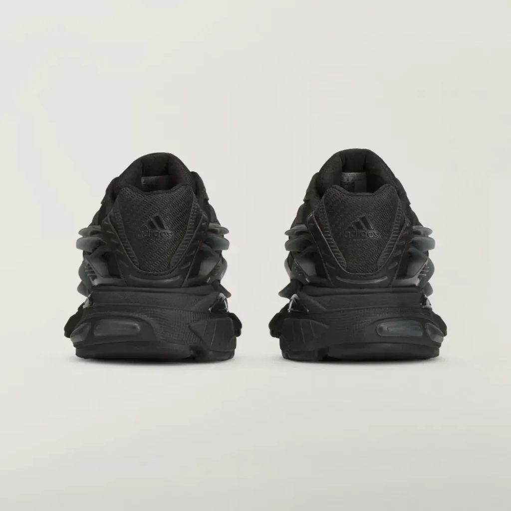 Pharrell Williams x adidas Adistar Jellyfish Triple Black