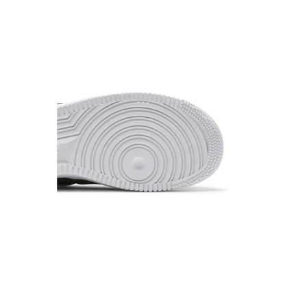 Tênis Nike Air Force 1 '07 LV8 Metallic Swoosh Pack