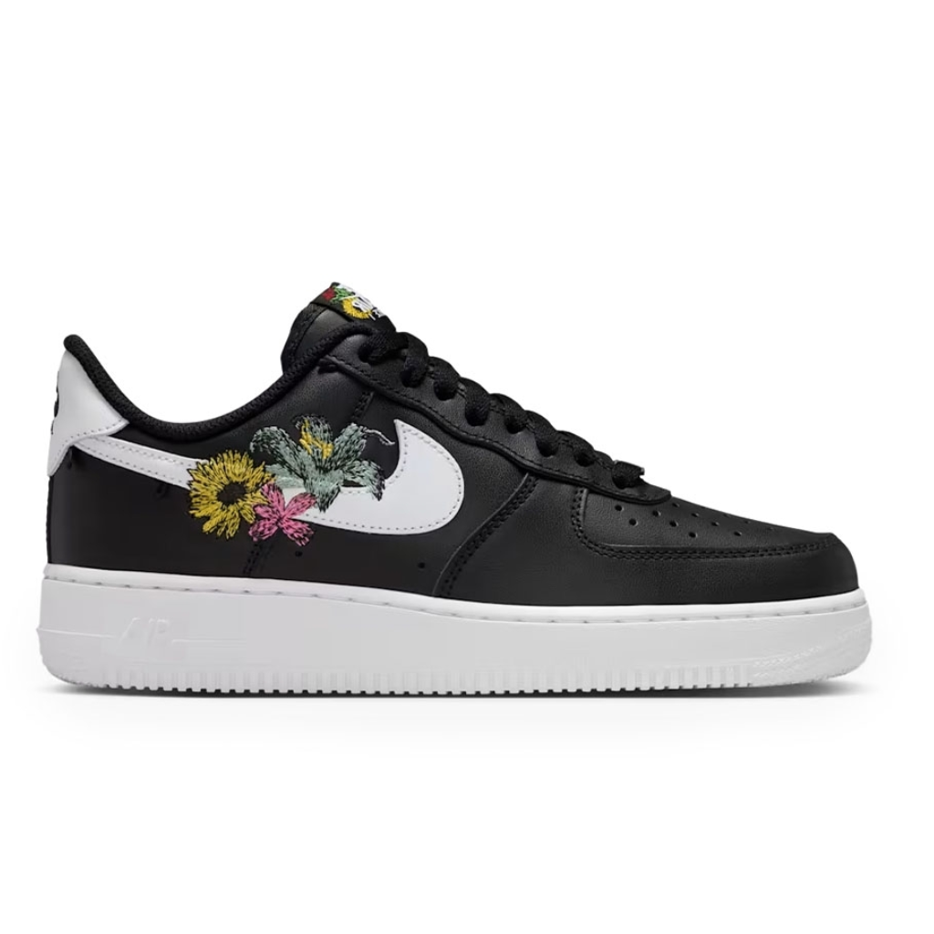 Tênis Nike Air Force 1 07 Preto