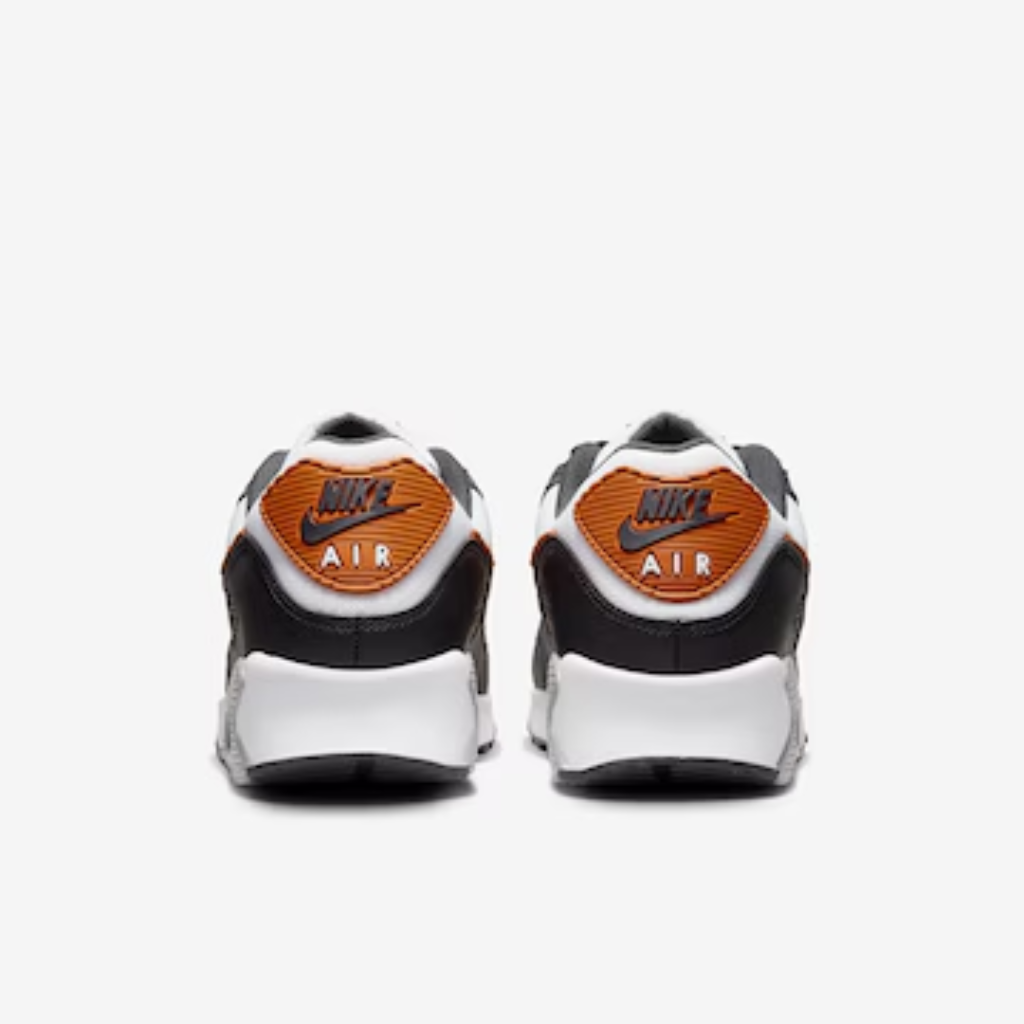 Tênis Nike Air Max 90 Masculino  PRETO E LARANJA