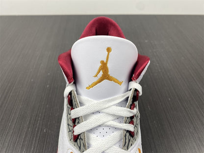 Air Jordan 3 Branco Vermelho e Cinza