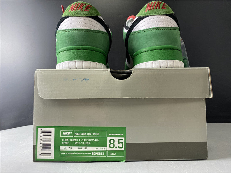 Dunk Low Heineken Verde Branco e Vermelho
