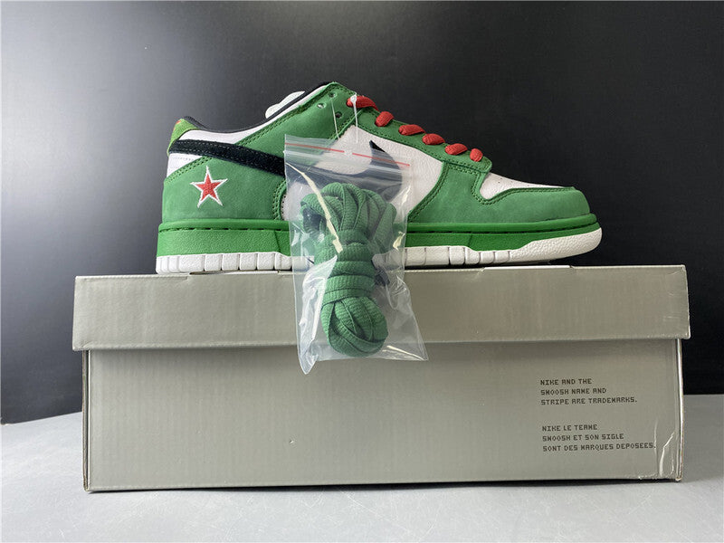 Dunk Low Heineken Verde Branco e Vermelho