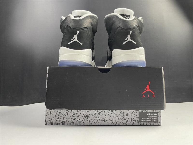Air Jordan 5 Preto Branco e Azul Gelo
