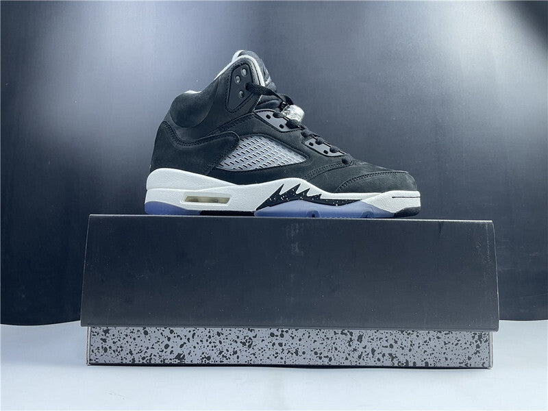 Air Jordan 5 Preto Branco e Azul Gelo