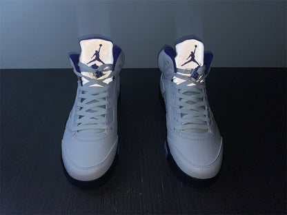 Air Jordan 5 Branco Roxo e Preto