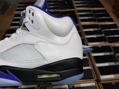Air Jordan 5 Branco Roxo e Preto