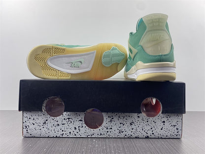 Air Jordan 4 x Off White Verde Menta e Bege