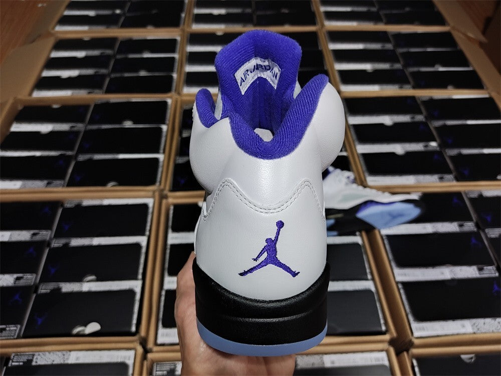 Air Jordan 5 Branco Roxo e Preto