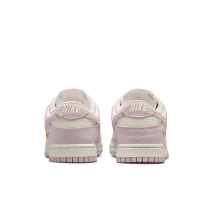 tênis  Nike Dunk Low Branco lilás